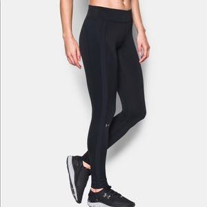 Under Armour Women’s M ColdGear Compression Pants